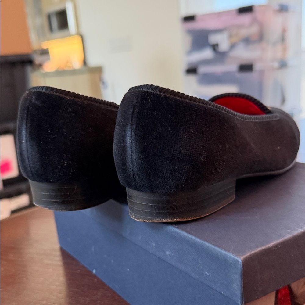 Stubbs & Wootton Black Velvet Loafers with Gold Embroidery - Picture 5 of 8